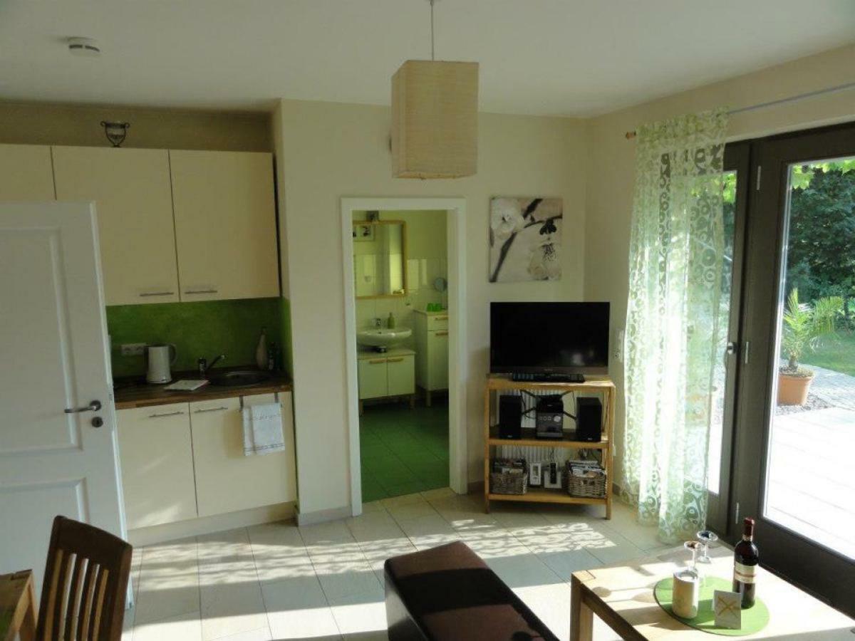 Villa Am Weinberg Waren  Ngoại thất bức ảnh